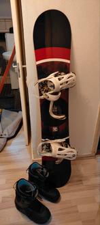 Snowboard met laarzen maat 49, Ophalen, Gebruikt, Snowboots