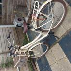 Damesfiets hoog, Fietsen en Brommers, Ophalen of Verzenden, Zo goed als nieuw