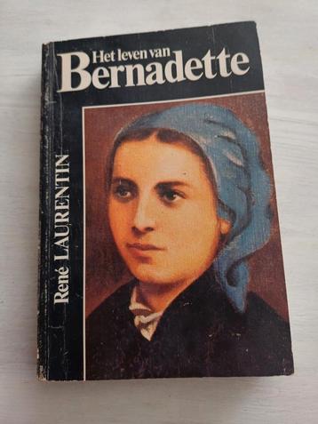 Het leven van Bernadette, geschreven door René Laurentin