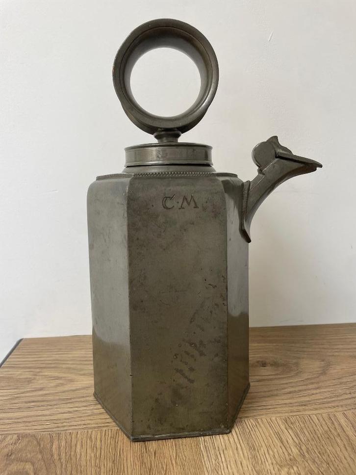 Zeer Zeldzame Antieke Zwitserse Tinnen Prismakan, Antiek en Kunst, Antiek | Tin, Ophalen of Verzenden