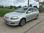 Toyota Avensis Wagon 2.0 VVTi Executive Business, Voorwielaandrijving, 1998 cc, Stof, 1340 kg
