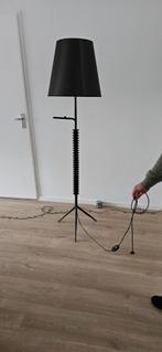 Design vloerlamp, Huis en Inrichting, Lampen | Hanglampen, Ophalen, Zo goed als nieuw