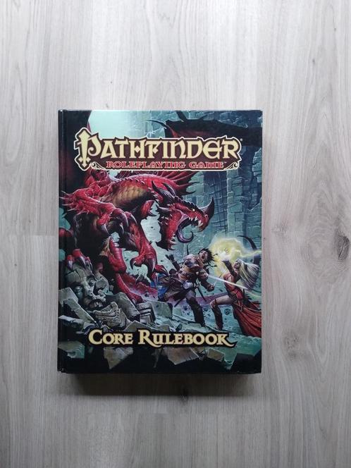 Pathfinder 1E - Core Rulebook, Hobby en Vrije tijd, Gezelschapsspellen | Bordspellen, Zo goed als nieuw, Een of twee spelers, Drie of vier spelers