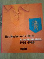 Het Nederlands Elftal de historie van Oranje 1905-1989, Boeken, Sportboeken, Gelezen, Balsport, Ophalen of Verzenden