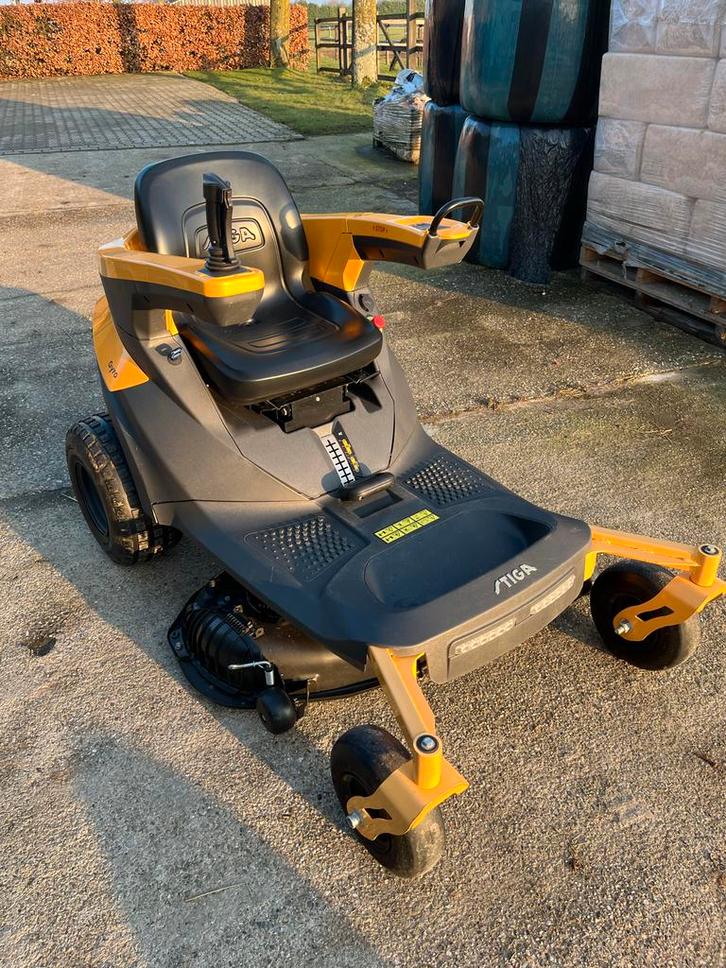 Stiga Gyro 500e zitmaaier (2022) - storing, Tuin en Terras, Zitmaaiers, Gebruikt, 90 tot 120 cm, Elektrische starter, Ophalen