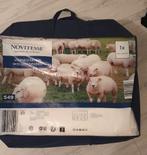 Vierseizoenen Wollen Dekbed 240x220, Huis en Inrichting, Slaapkamer | Beddengoed, Ophalen of Verzenden