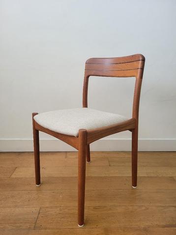 Set van vier Deense stoelen in teak uit de jaren '60 beschikbaar voor biedingen
