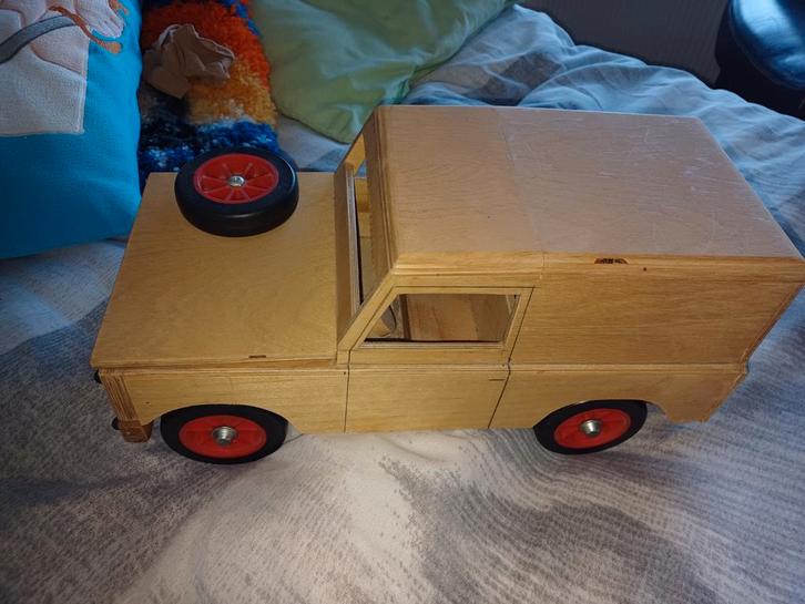 Houten Speelgoed Land Rover - Handgemaakt, Kinderen en Baby's, Speelgoed | Houten speelgoed, Ophalen