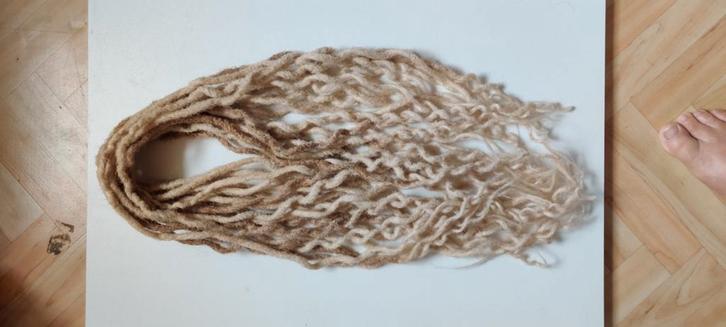 Lichtblonde DE Dreadlocks - 50cm, Sieraden, Tassen en Uiterlijk, Uiterlijk | Haarverzorging, Zo goed als nieuw, Pruik of Haarverlenging
