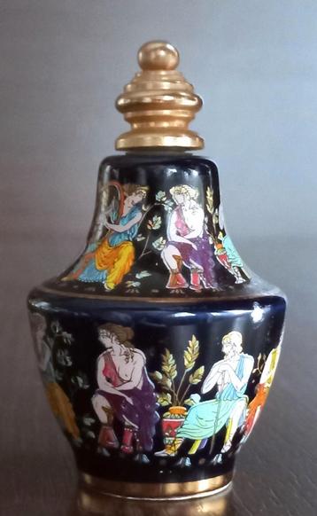  Griekse mythologie miniatuur parfumflesje van keramiek  beschikbaar voor biedingen