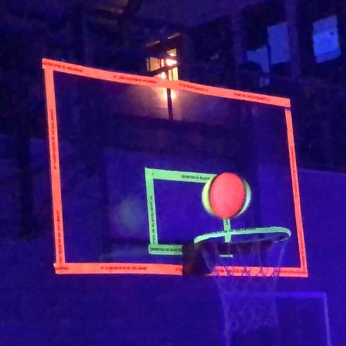 Basketbal in blacklight glow in the dark LED UV neon spots, Sport en Fitness, Basketbal, Nieuw, Overige typen, Ophalen