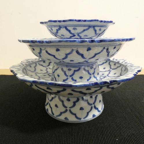 setje serveer schaaltjes of etagere [1324], Huis en Inrichting, Keuken | Servies, Schaal of Schalen, Overige stijlen, Ophalen