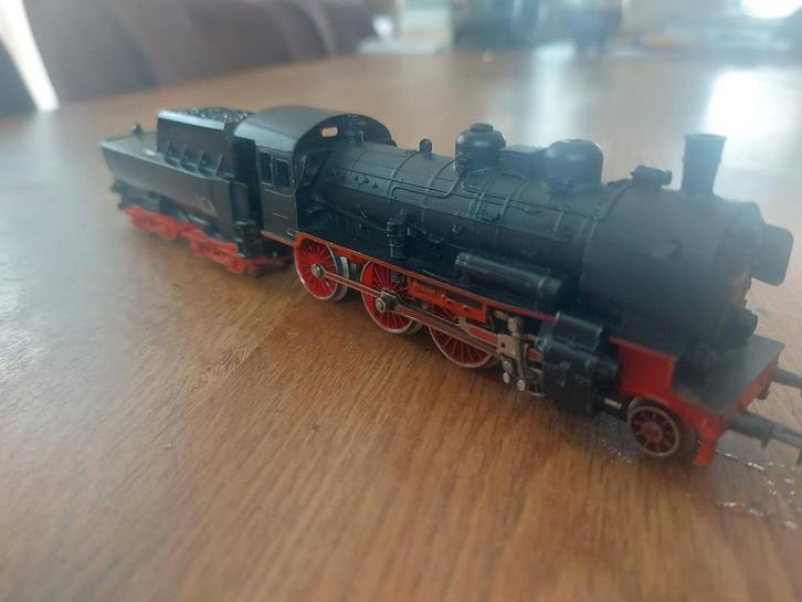 Märklin DB br 38 1807 stoomloc met tender artnr 3098, Hobby en Vrije tijd, Modeltreinen | H0, Zo goed als nieuw, Locomotief, Wisselstroom