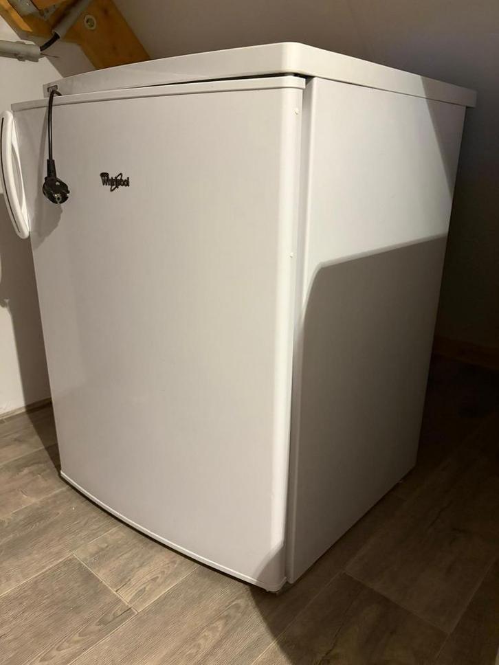 Whirlpool diepvries, Witgoed en Apparatuur, Vriezers en Diepvrieskisten, Gebruikt, Vrijstaand, Vrieskast, Minder dan 85 cm, Minder dan 60 cm