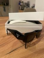 Prada zonnebril PR17WS, Zonnebril, Zwart, Zo goed als nieuw, Ophalen