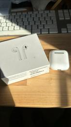 Apple Airpods 2nd Gen icm wireless charging case, Ophalen, Zo goed als nieuw