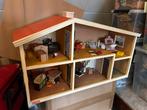 Compleet Lundby poppenhuis met meubeltjes en poppen, Ophalen, Gebruikt, Poppenhuis