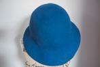 Blue floppy cloche hat, Kleding | Dames, Hoeden en Petten, Ophalen of Verzenden, Nieuw, One size fits all, Hoed
