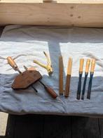 Antiek gereedschap, Ophalen