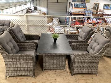 Diningset Tuinset Wicker Diningstoel Diningtafel Tuintafel  beschikbaar voor biedingen