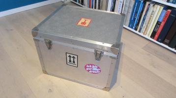 Flightcase, multifunctione beschikbaar voor biedingen