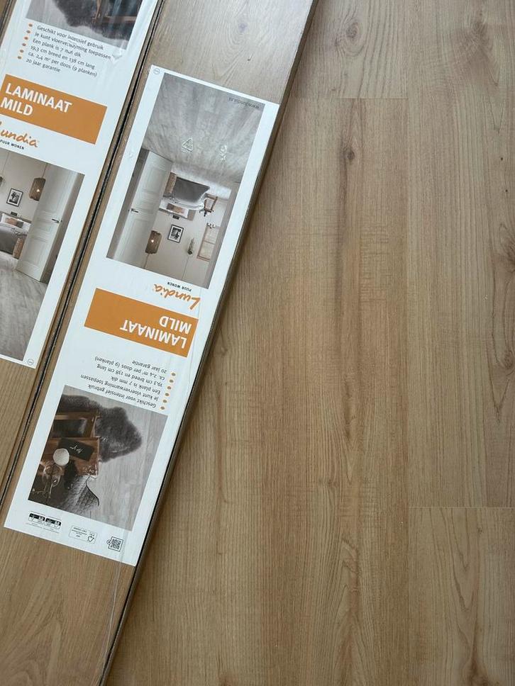 Mooi Lundia laminaat / ong. 7 m2 / Mild Astrid, Doe-het-zelf en Verbouw, Vloerdelen en Plavuizen, Zo goed als nieuw, Laminaat