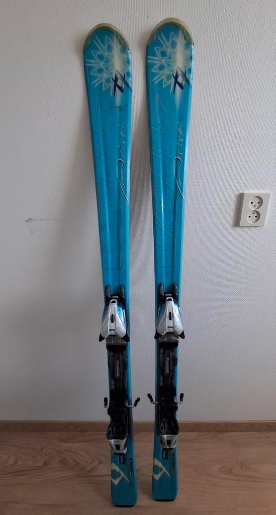 Ski's  merk Völkl 156cm, Sport en Fitness, Skiën en Langlaufen, Gebruikt, Ski's, Overige merken, 140 tot 160 cm, Ophalen