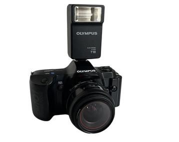 Olympus OM 101 + 35-70mm lens, flitser, manual adapter ! beschikbaar voor biedingen