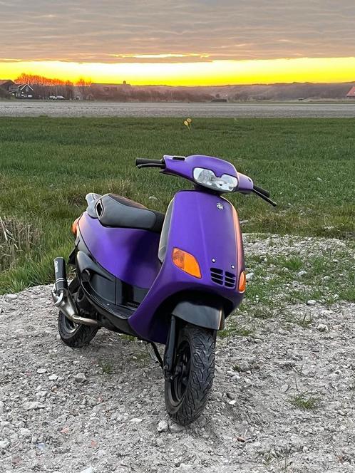 Piaggio zip type 3 70cc, Fietsen en Brommers, Scooters | Piaggio, Zo goed als nieuw, Zip, Ophalen