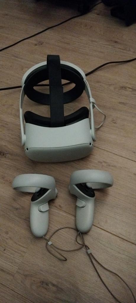 Vr bril Oculus Quest 2 + Elite Strap + Draagtas, Spelcomputers en Games, Virtual Reality, Ophalen