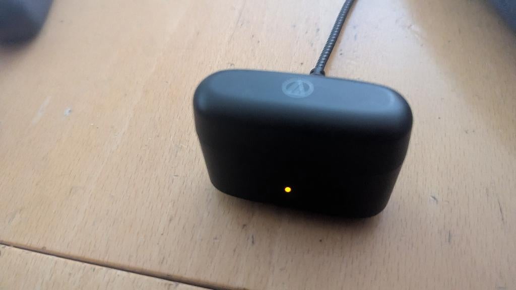 Oplaaddoosje Audio-Technica ATH-CKS30TW, Ophalen of Verzenden, Gebruikt, Overige merken, Bluetooth