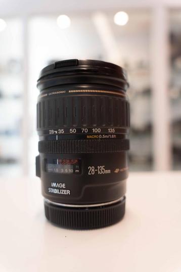 Canon EF 28-135mm 3,5-5,6m IS (Foto-Groep Doorn) beschikbaar voor biedingen