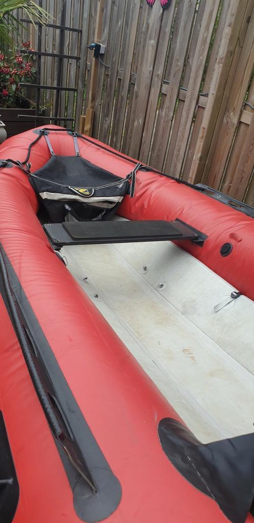 Bombard 380 zeewaardige rubberboot incl strandwielen rvs, Watersport en Boten, Rubberboten, Zo goed als nieuw, Overige merken