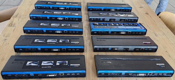 10 x Targus Docking Station, Computers en Software, Dockingstations, Gebruikt, Docking station, Harde schijf, Laptop, Tablet, Ophalen of Verzenden