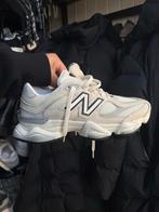New Balance 9060 - Maat 42 - Nieuw!, Kleding | Dames, Schoenen, Ophalen, Nieuw, Wit, Sneakers of Gympen