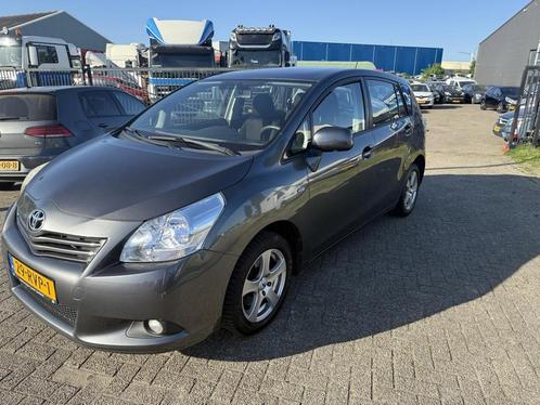 Toyota Verso 1.8 VVT-i Business |Navi|Cruise|Camera|Trekhaak, Auto's, Toyota, Bedrijf, Te koop, Verso, ABS, Achteruitrijcamera