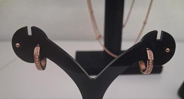 Rosé Sieraden Set - Nieuwstaat! beschikbaar voor biedingen