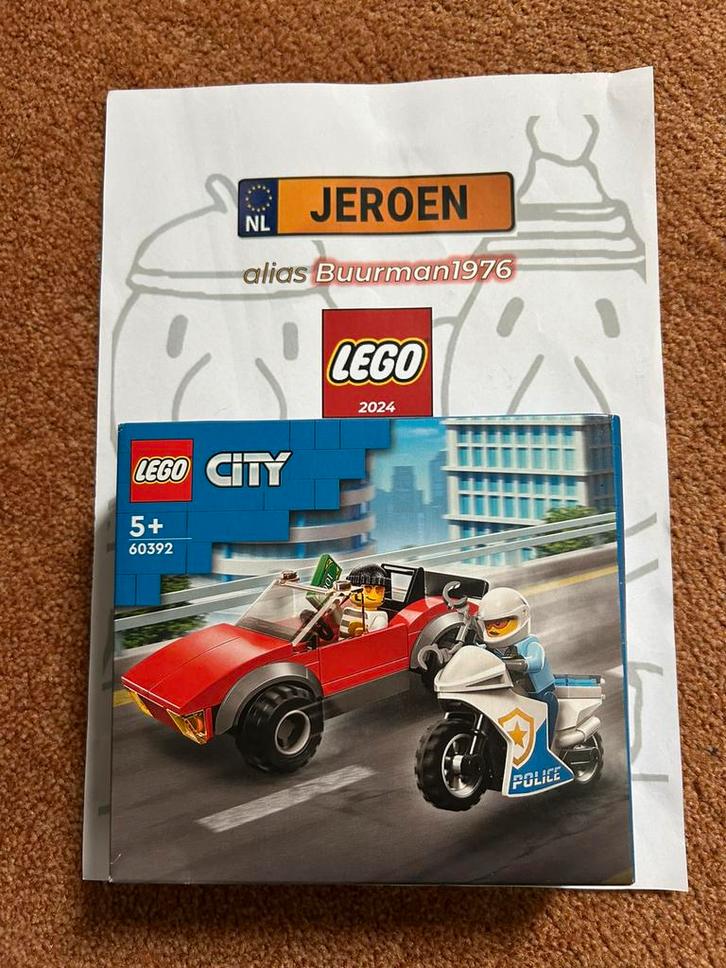Lego 60392 CITY Achtervolging op politiemotor (NIEUW & MISB), Kinderen en Baby's, Speelgoed | Duplo en Lego, Nieuw, Lego, Complete set