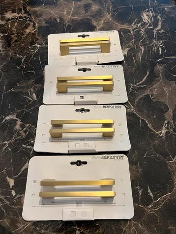 Handgreep Linea Bertomani - Messing kleur - Nieuw beschikbaar voor biedingen