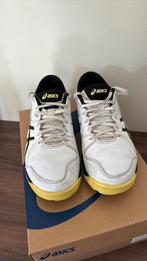 Hockey schoenen Asics maat 39,5, Ophalen, Zo goed als nieuw, Schoenen