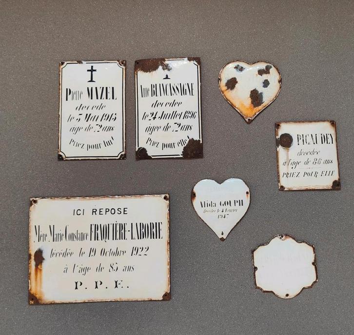 Emaille graf bordjes / gedenkplaat / bordje / grafhart, Antiek en Kunst, Antiek | Emaille, Ophalen