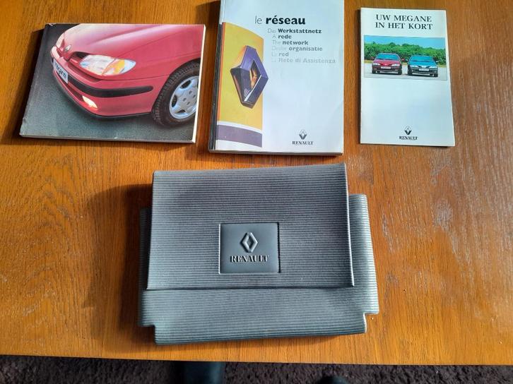 Renault Megane mk1 gebruikershandleiding / Instructieboekjes, Auto diversen, Handleidingen en Instructieboekjes, Ophalen of Verzenden