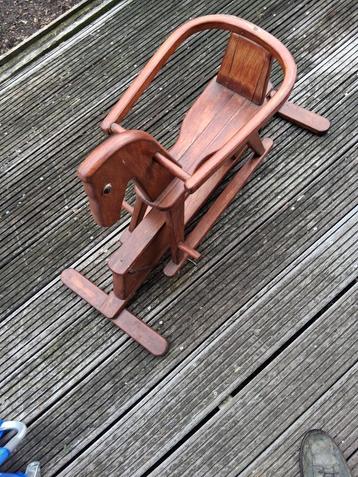 antiek speelgoed beschikbaar voor biedingen