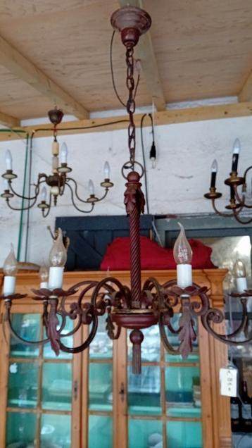 Brocante kroonluchter,  roodbruin beschikbaar voor biedingen