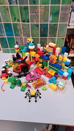 Grote partij lego duplo met dieren poppetjes helicopter auto, Kinderen en Baby's, Speelgoed | Duplo en Lego, Onbekend, Ophalen of Verzenden