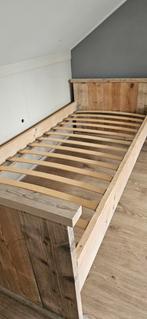 Steigerhout 1 persoons bed, Huis en Inrichting, 90 cm, Eenpersoons, Bruin, Zo goed als nieuw