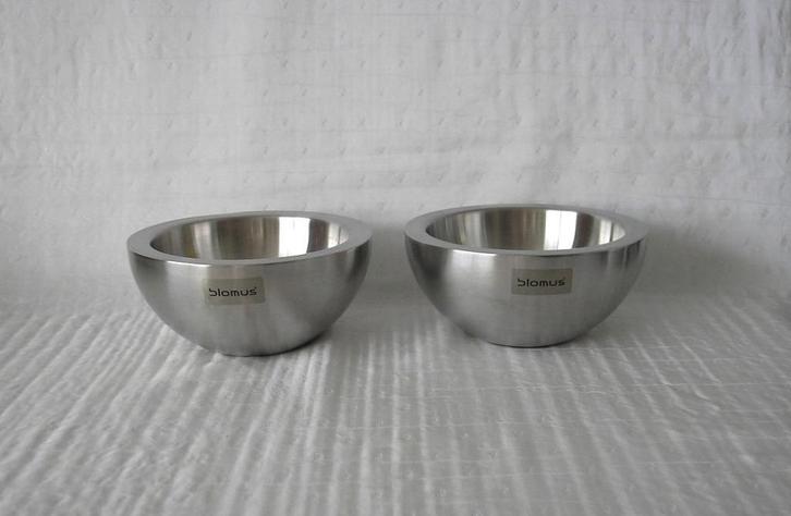 SALE: Blomus set van 2 rvs schalen (dubbelwandig), Huis en Inrichting, Woonaccessoires | Schalen en Manden, Zo goed als nieuw
