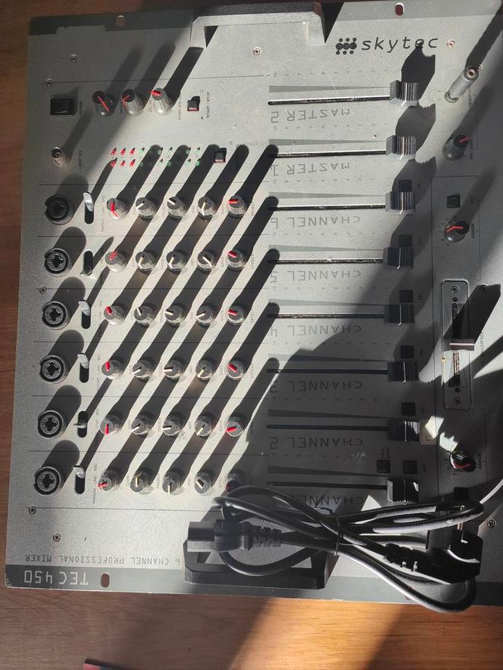 Skytec TEC 450 Mengpaneel - Hobby Einde, Muziek en Instrumenten, Mengpanelen, Ophalen