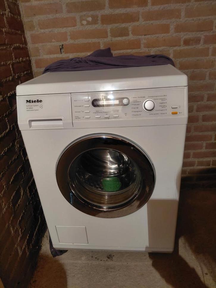 Miele softcare System - Betrouwbaar en Efficiënt!, Witgoed en Apparatuur, Wasmachines, Gebruikt, Voorlader, 6 tot 8 kg, 85 tot 90 cm