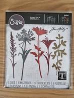 Sizzix Tim Holtz thinlits Wildflower Stems #2, Hobby en Vrije tijd, Scrapbooking, Ophalen of Verzenden, Zo goed als nieuw, Frame of Mal